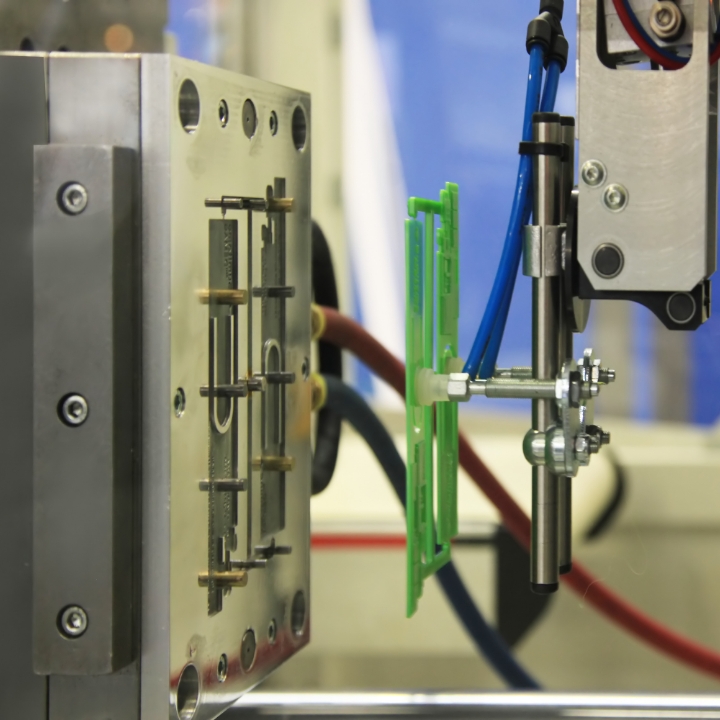 射出成形のイメージ